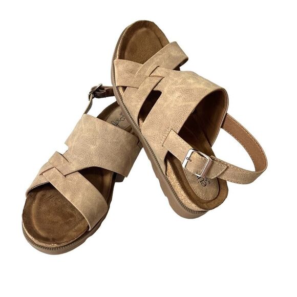 Sofft Eurosoft Faux Leather Cross Straps Womens 10 M Sandals Sling Back Open Toe - Picture 1 of 11